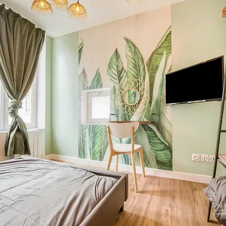 Lägenhet T2 Fac Centre